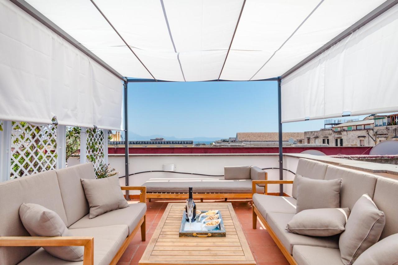 Apartment Palazzo Marigliano - Serviced Naples